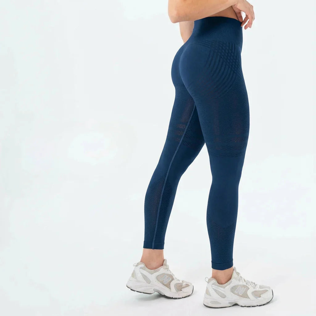 Legging 3D Glowly bleu marine – vue de profil, compression anti-cellulite